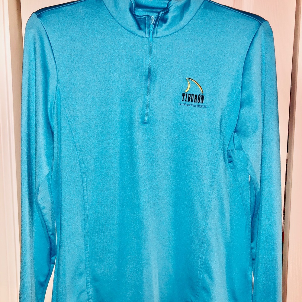 Women’s 3/4 zip pull over